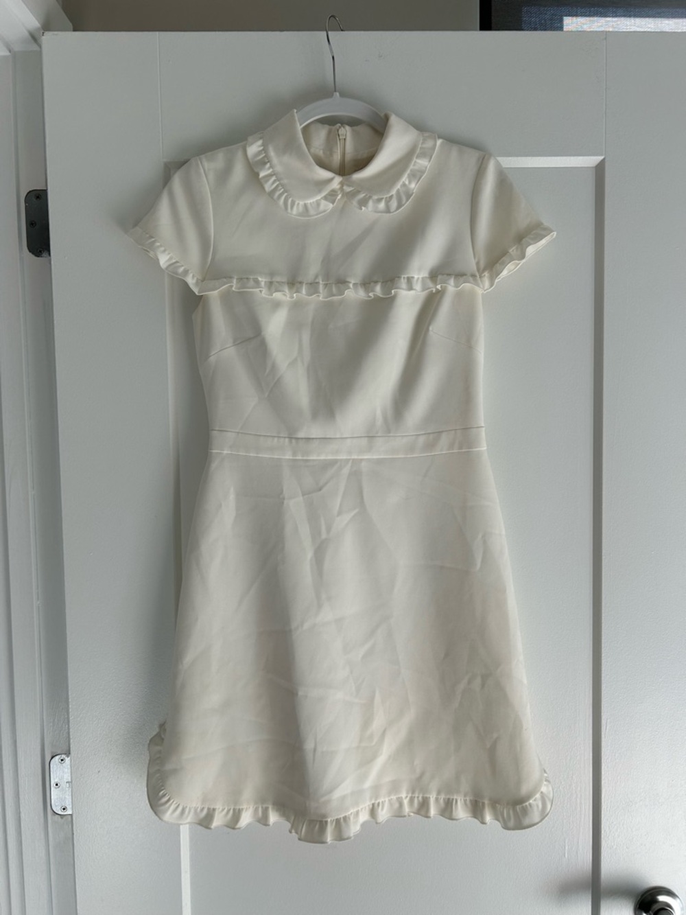 Gal Meets Glam Cream Ruffle Collar Dress